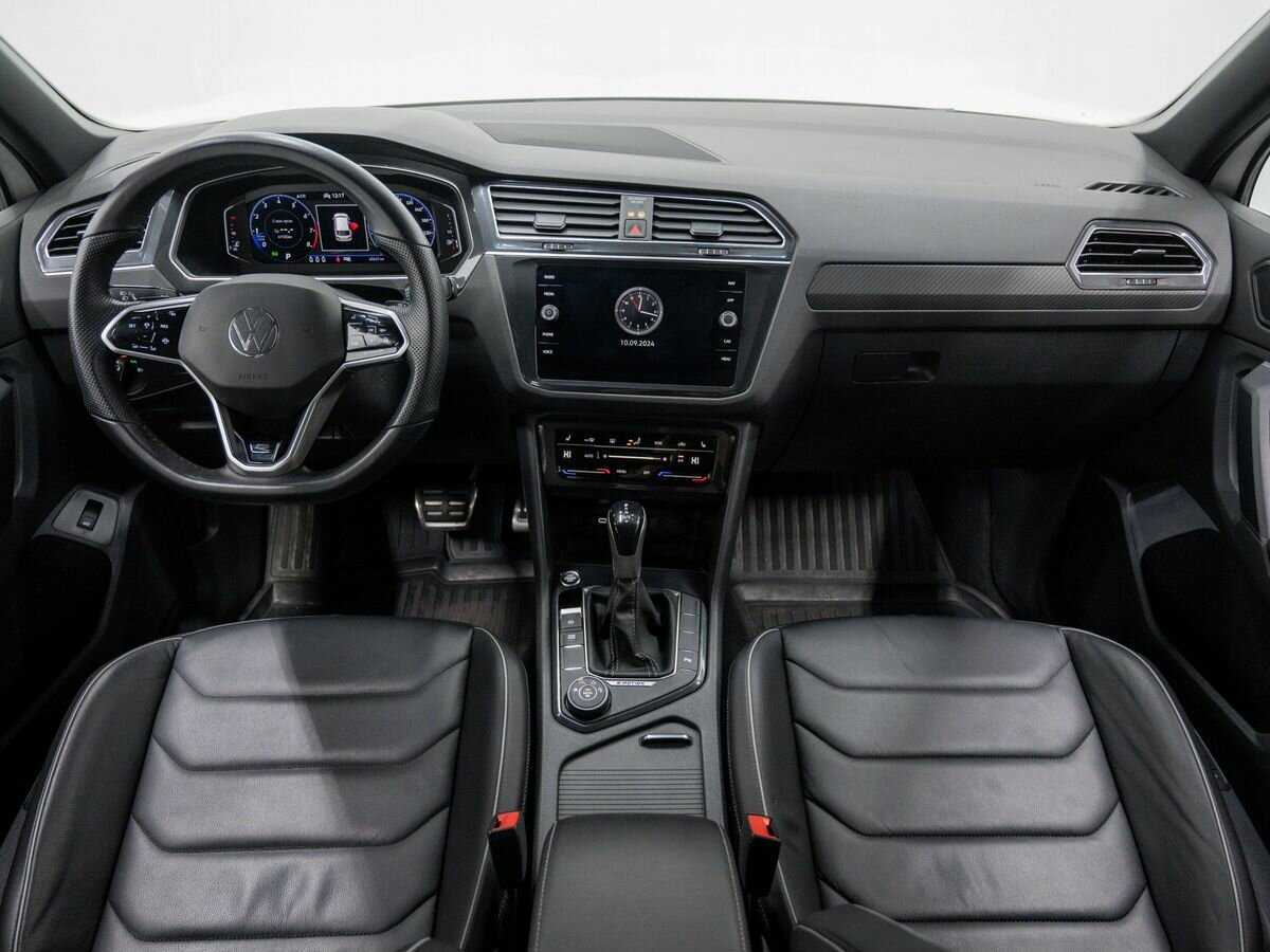 Купить Volkswagen Tiguan, 2022, 60 636 км, фото №11