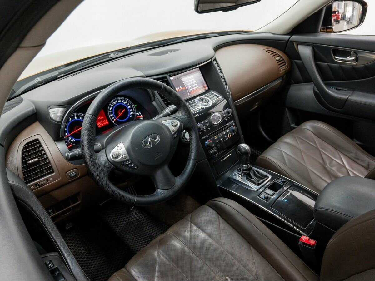 Купить Infiniti FX35, 2009, 174 000 км, фото №13