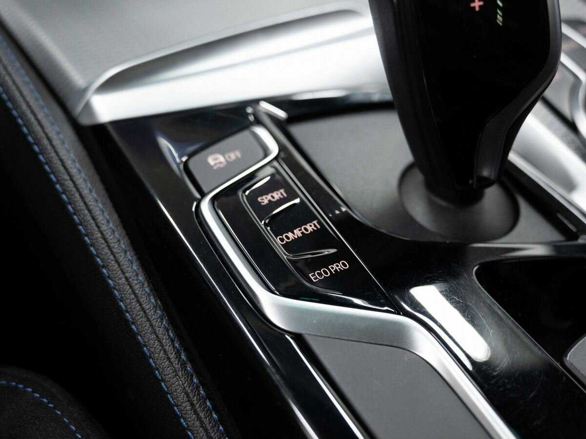 Купить BMW 5 серии 530i xDrive, 2018, 99 520 км, фото №22