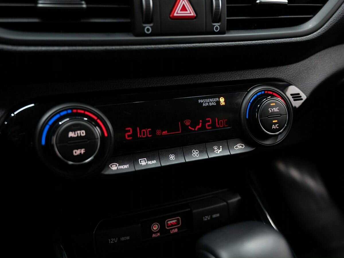 Купить Kia Cerato, 2019, 76 196 км, фото №23