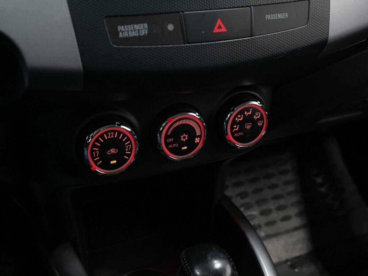 Купить Mitsubishi Outlander, 2011, 103 000 км, фото №19