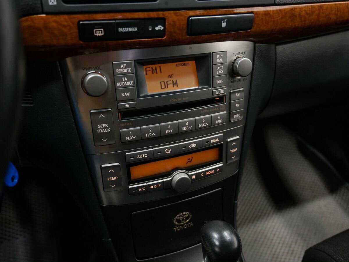 Купить Toyota Avensis, 2008, 230 299 км, фото №15