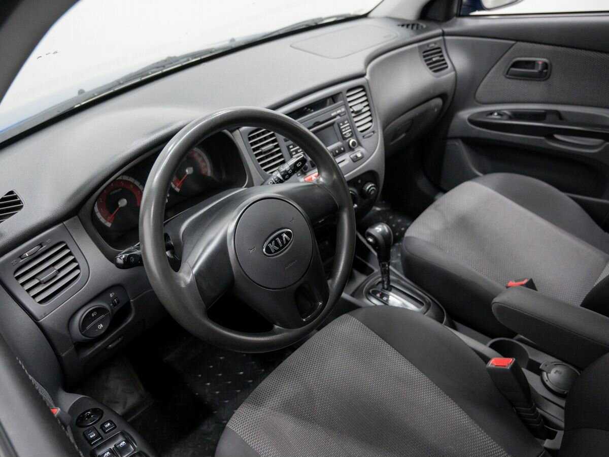 Купить Kia Rio, 2011, 263 243 км, фото №12