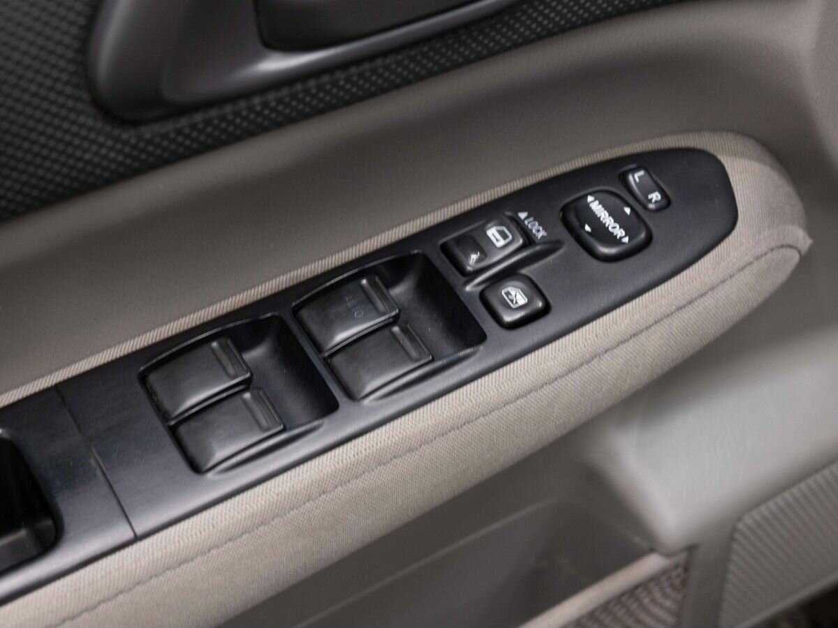 Купить Subaru Forester, 2005, 206 343 км, фото №16