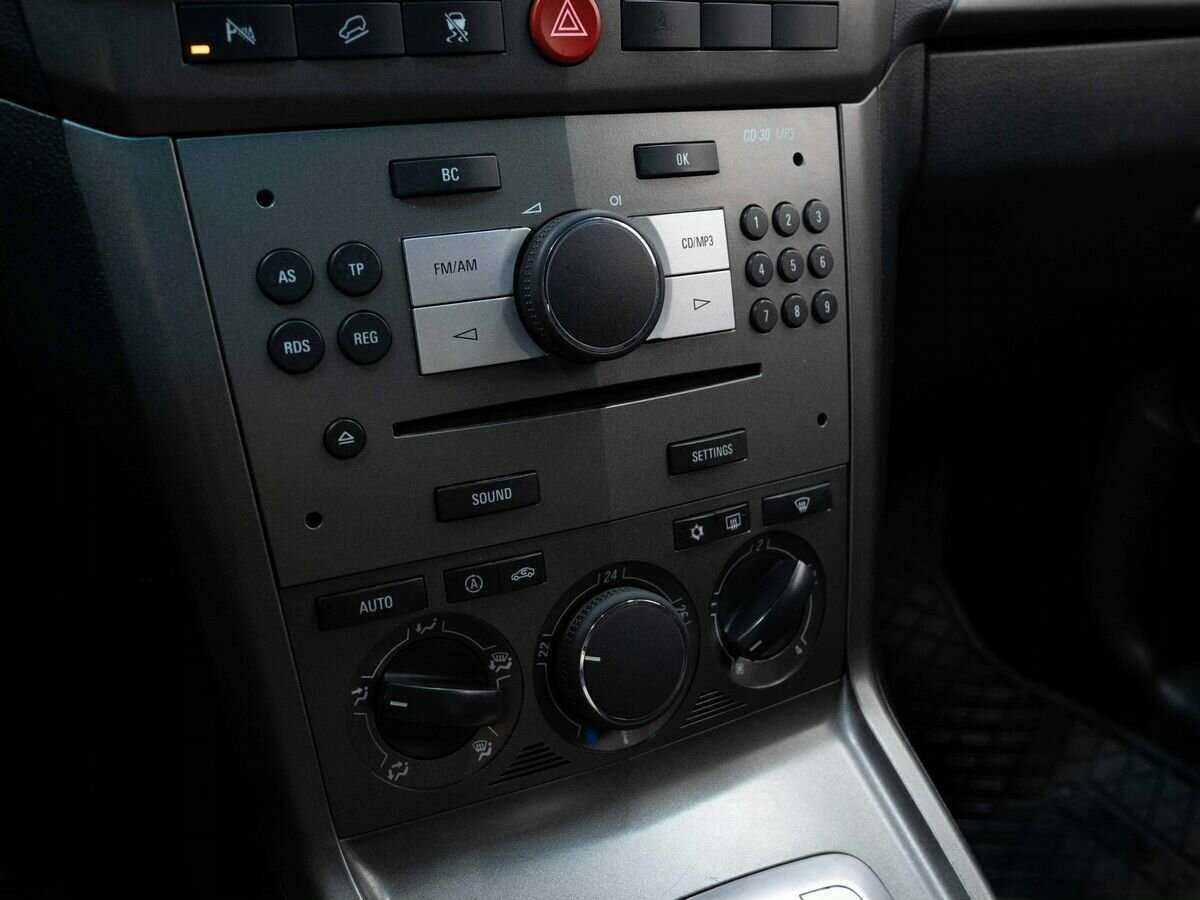 Купить Opel Antara, 2007, 220 000 км, фото №21