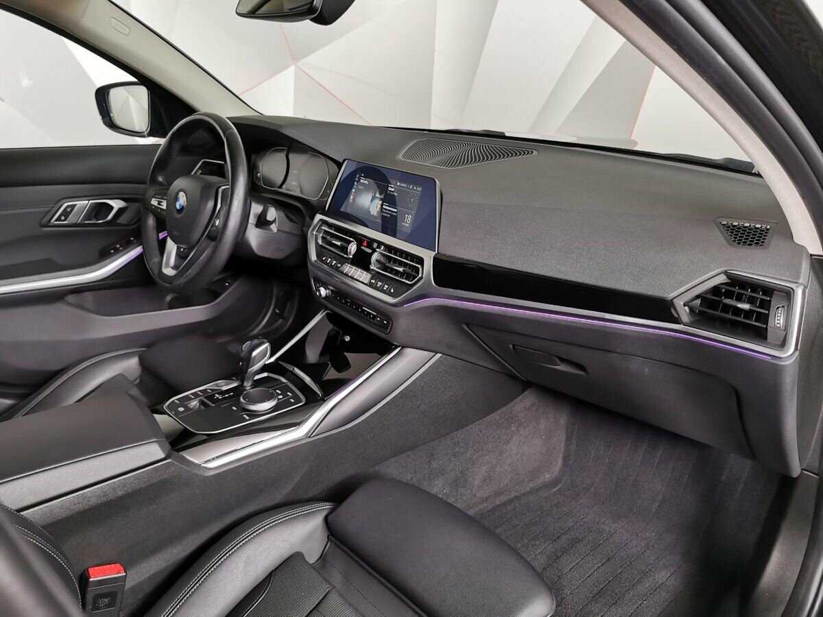Купить BMW 3 серии 318d, 2020, 89 912 км, фото №9