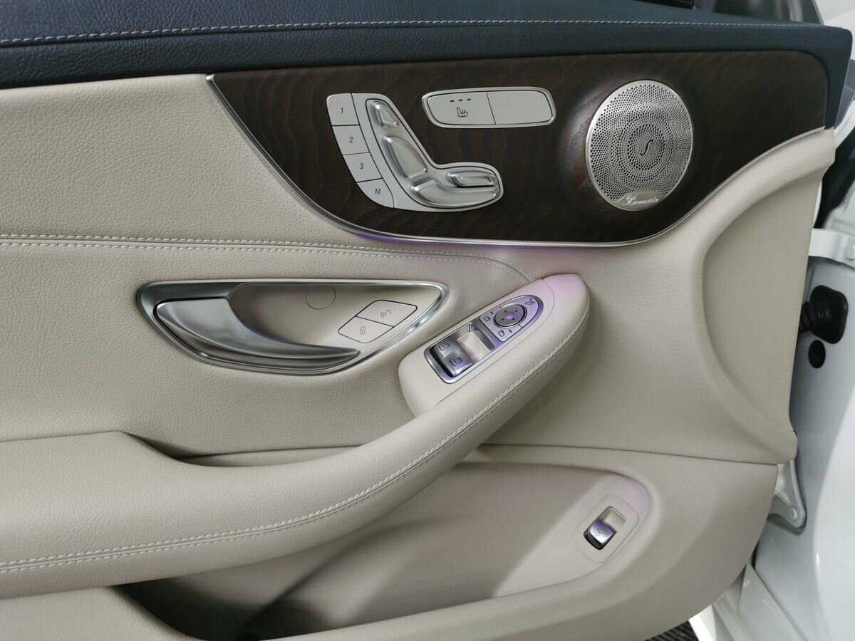 Купить Mercedes-Benz C-Класс 180, 2015, 108 112 км, фото №17