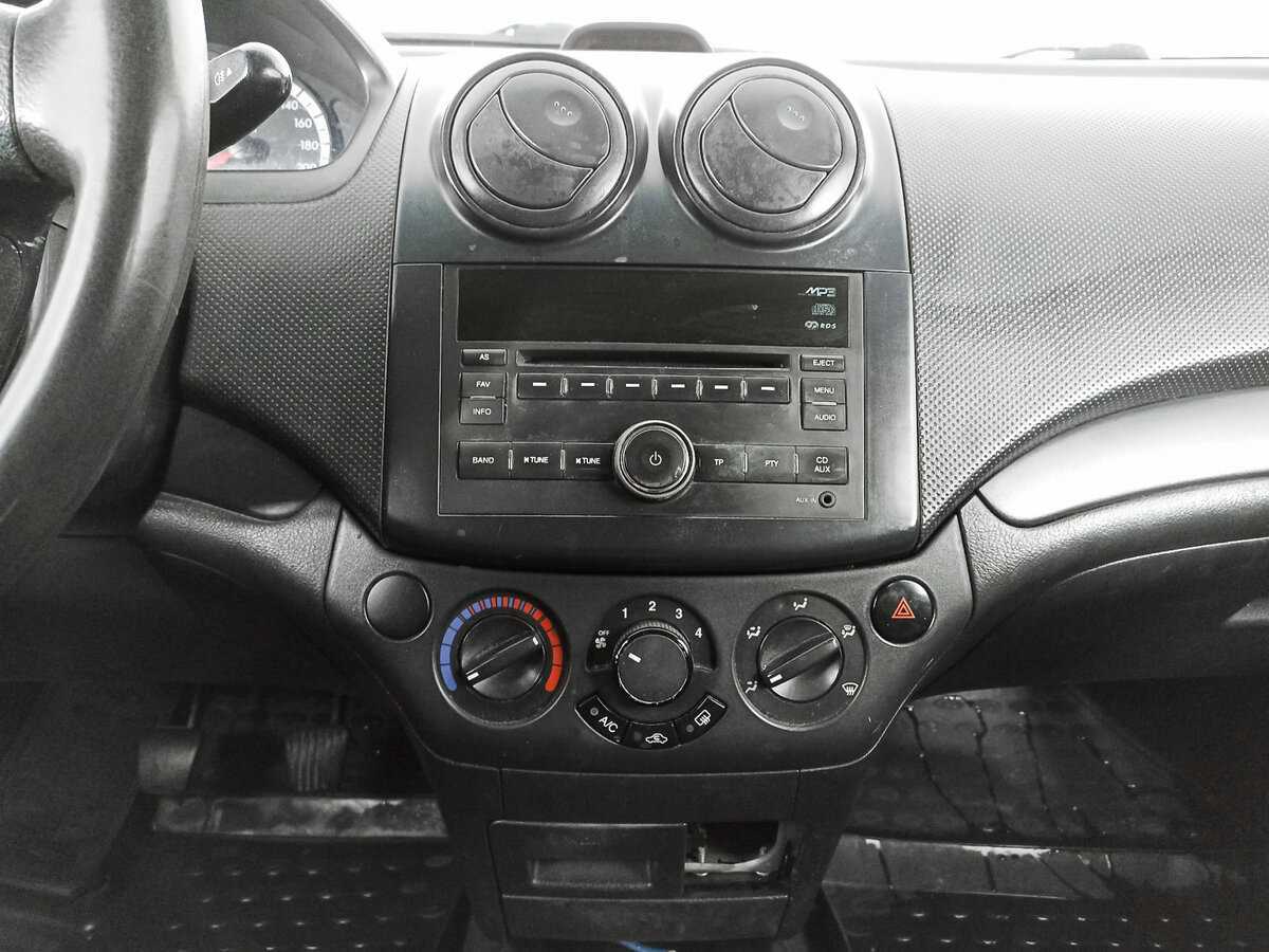 Купить Chevrolet Aveo, 2008, 257 002 км, фото №13