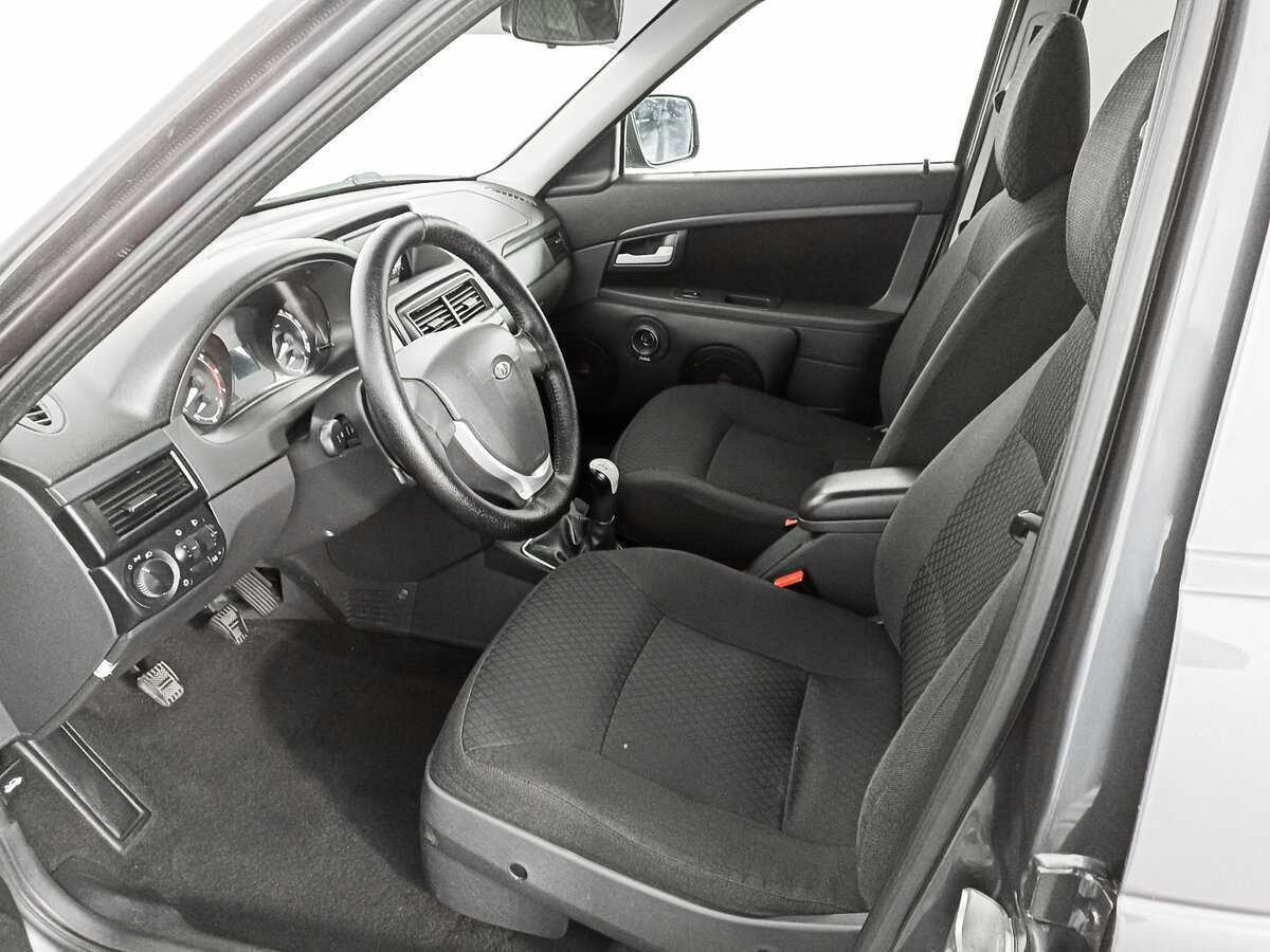 Купить Lada (ВАЗ) Priora, 2015, 273 146 км, фото №13