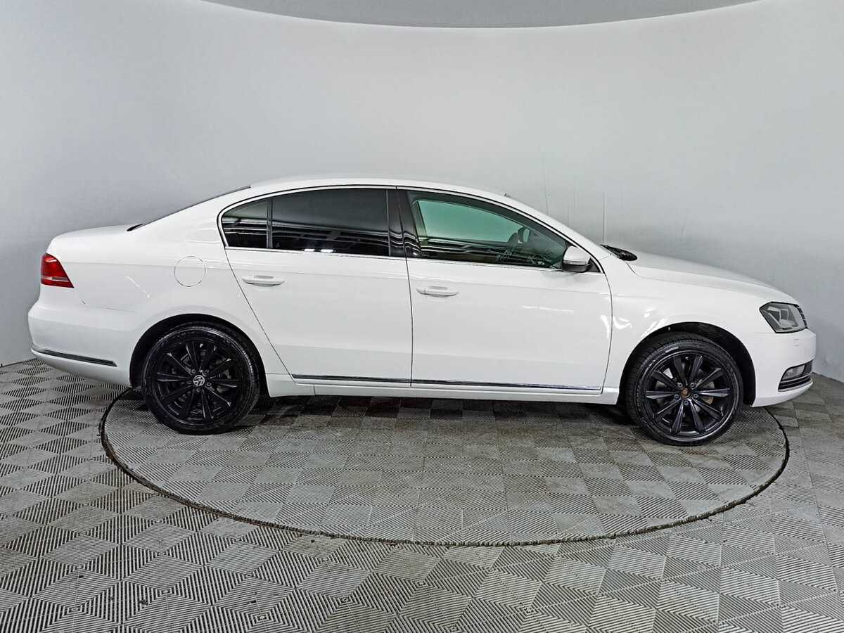 Купить Volkswagen Passat, 2011, 299 233 км, фото №4