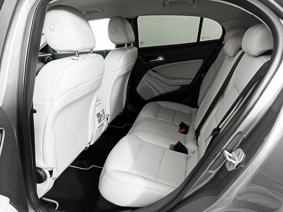 Купить Mercedes-Benz GLA 200, 2015, 146 470 км, фото №10