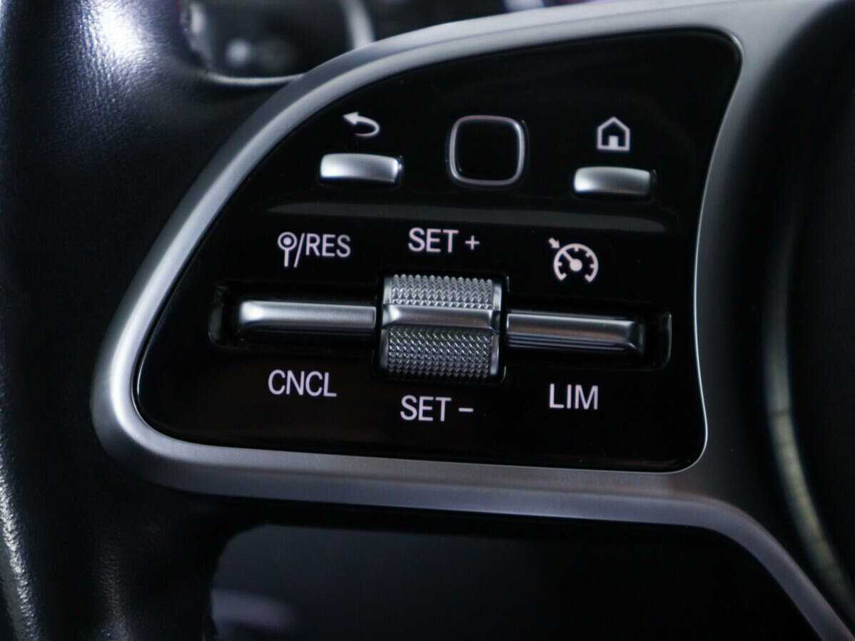 Купить Mercedes-Benz E-Класс 200, 2020, 66 618 км, фото №14