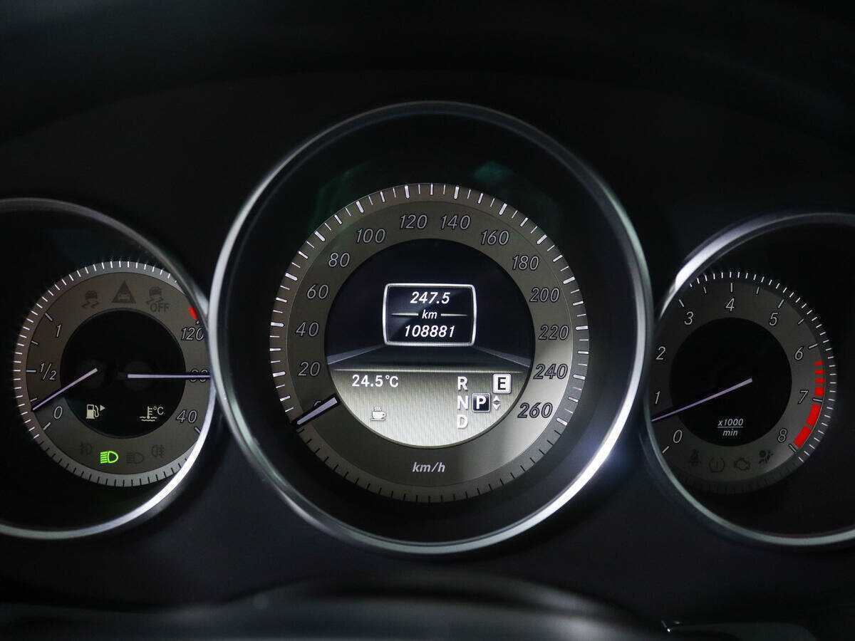 Купить Mercedes-Benz CLS 350, 2012, 108 500 км, фото №9