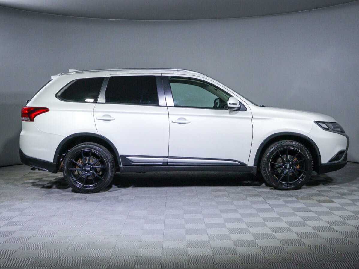 Купить Mitsubishi Outlander, 2019, 49 800 км, фото №4