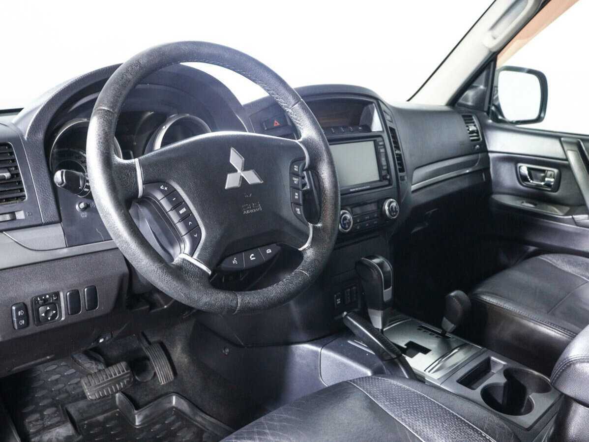 Купить Mitsubishi Pajero, 2010, 171 475 км, фото №12