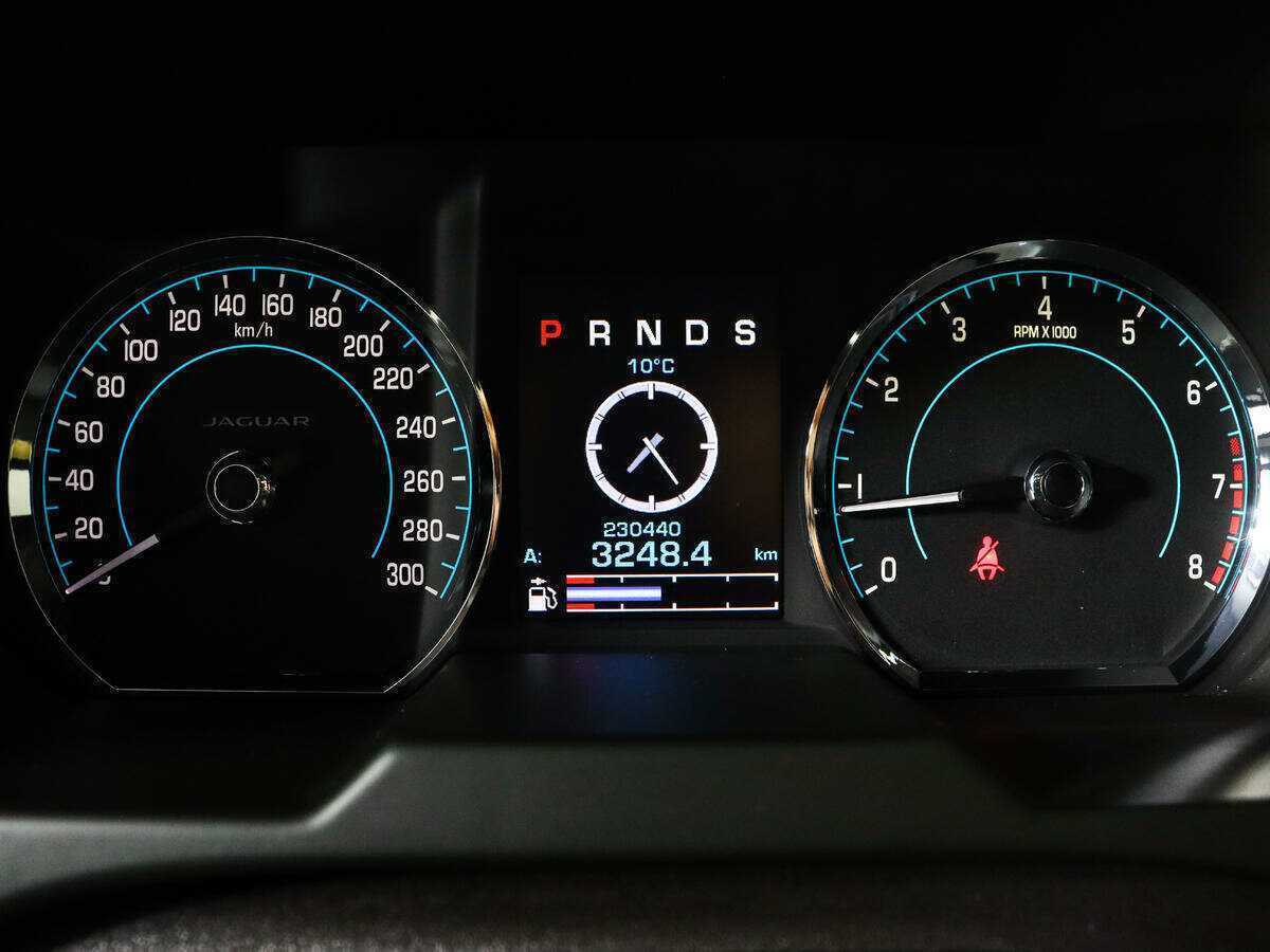 Купить Jaguar XF, 2013, 230 438 км, фото №11