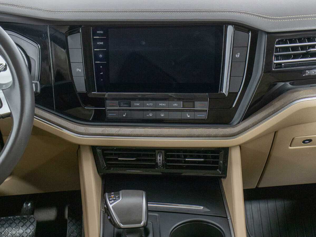 Купить Volkswagen Touareg, 2018, 120 059 км, фото №20