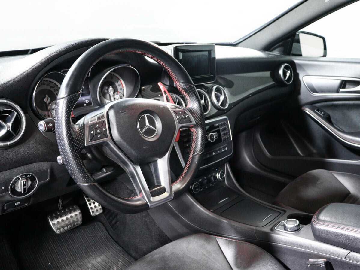 Купить Mercedes-Benz CLA 200, 2013, 67 000 км, фото №13