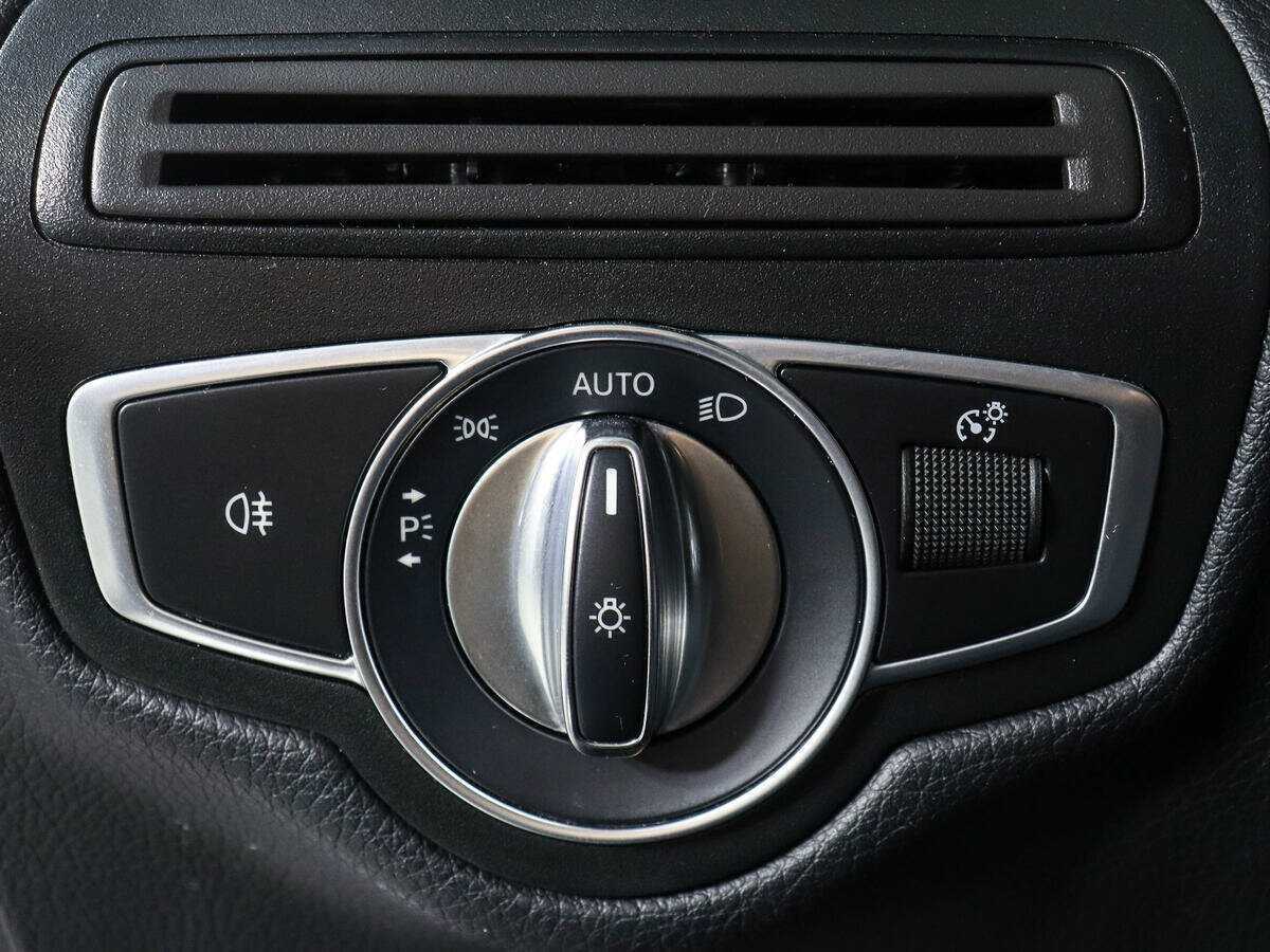 Купить Mercedes-Benz GLC Coupe 250, 2018, 97 594 км, фото №17