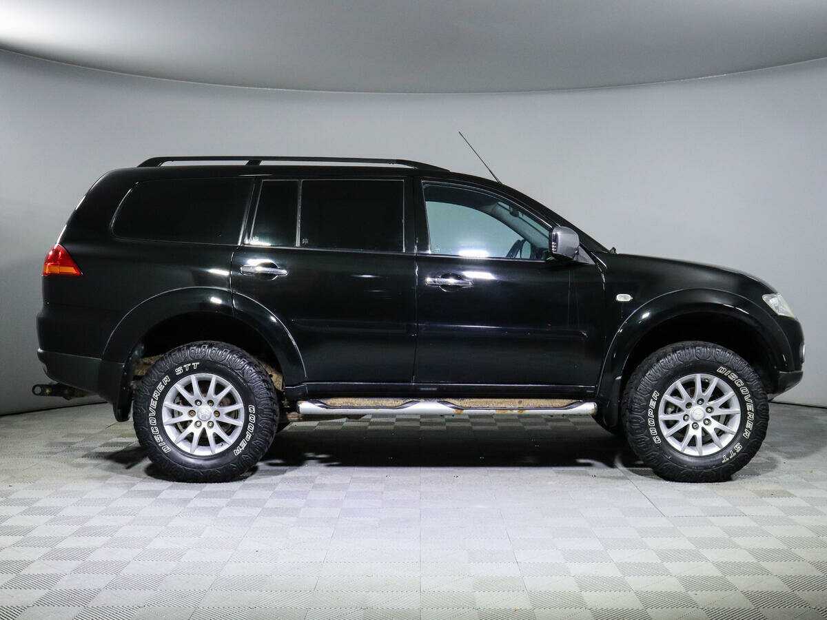 Mitsubishi Pajero Sport