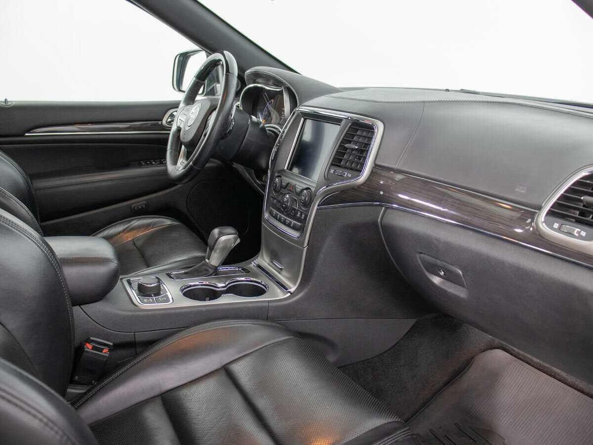 Купить Jeep Grand Cherokee, 2018, 146 377 км, фото №9