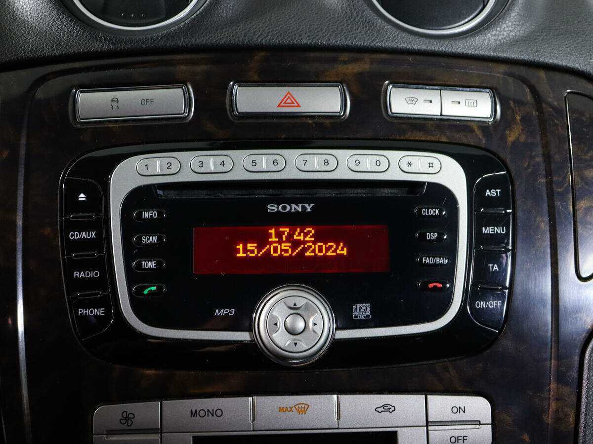 Купить Ford Mondeo, 2010, 481 242 км, фото №21