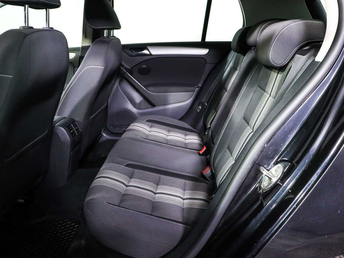 Купить Volkswagen Golf, 2012, 84 820 км, фото №8
