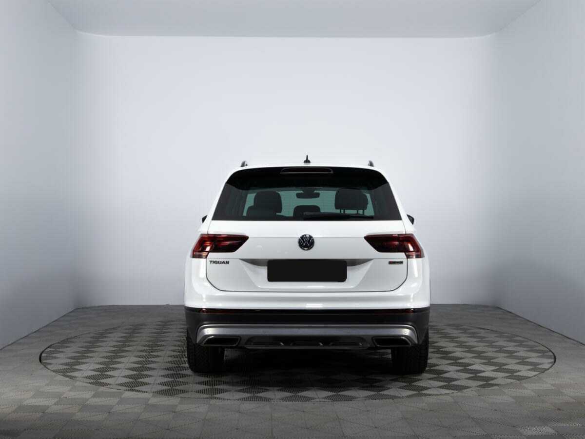 Купить Volkswagen Tiguan, 2019, 124 474 км, фото №6