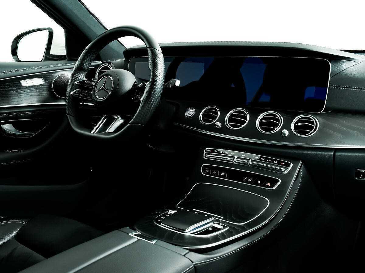Купить Mercedes-Benz E-Класс 200, 2022, 10 264 км, фото №9
