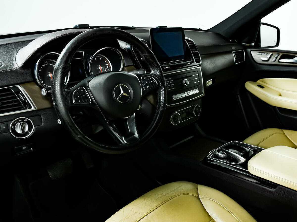Купить Mercedes-Benz GLE 400, 2016, 142 398 км, фото №13