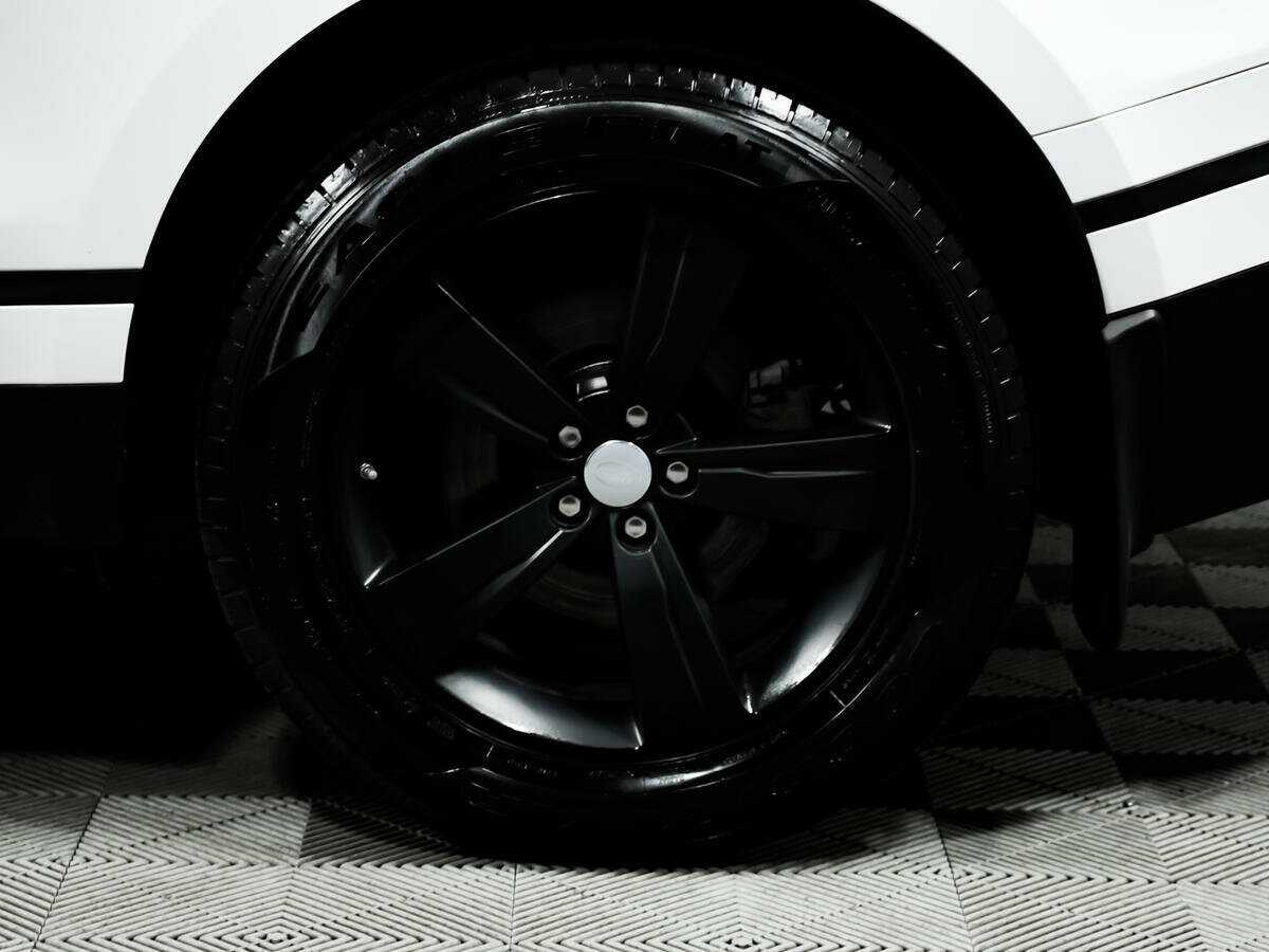 Купить Land Rover Range Rover Velar, 2018, 97 500 км, фото №14