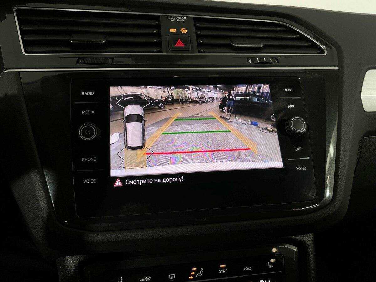 Купить Volkswagen Tiguan, 2021, 86 000 км, фото №13