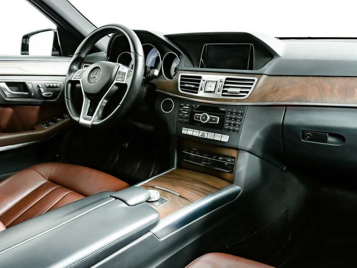 Купить Mercedes-Benz E-Класс 300, 2013, 99 118 км, фото №7