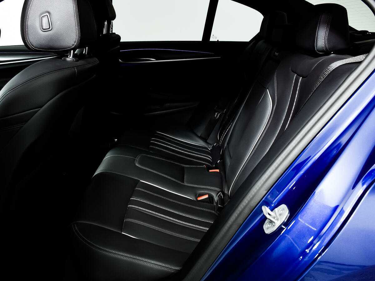 Купить BMW 5 серии 520d xDrive, 2022, 19 138 км, фото №12