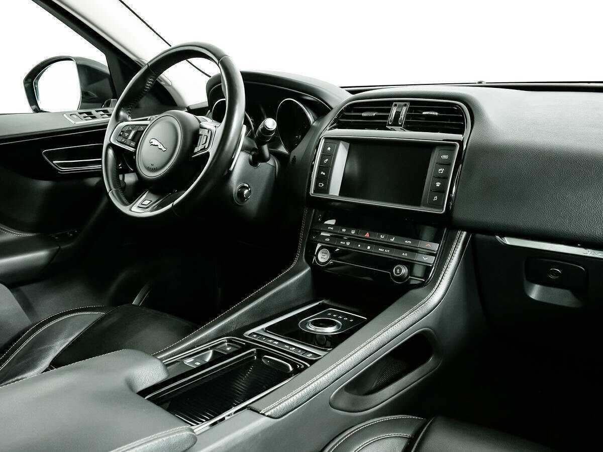 Купить Jaguar F-Pace, 2016, 120 864 км, фото №9