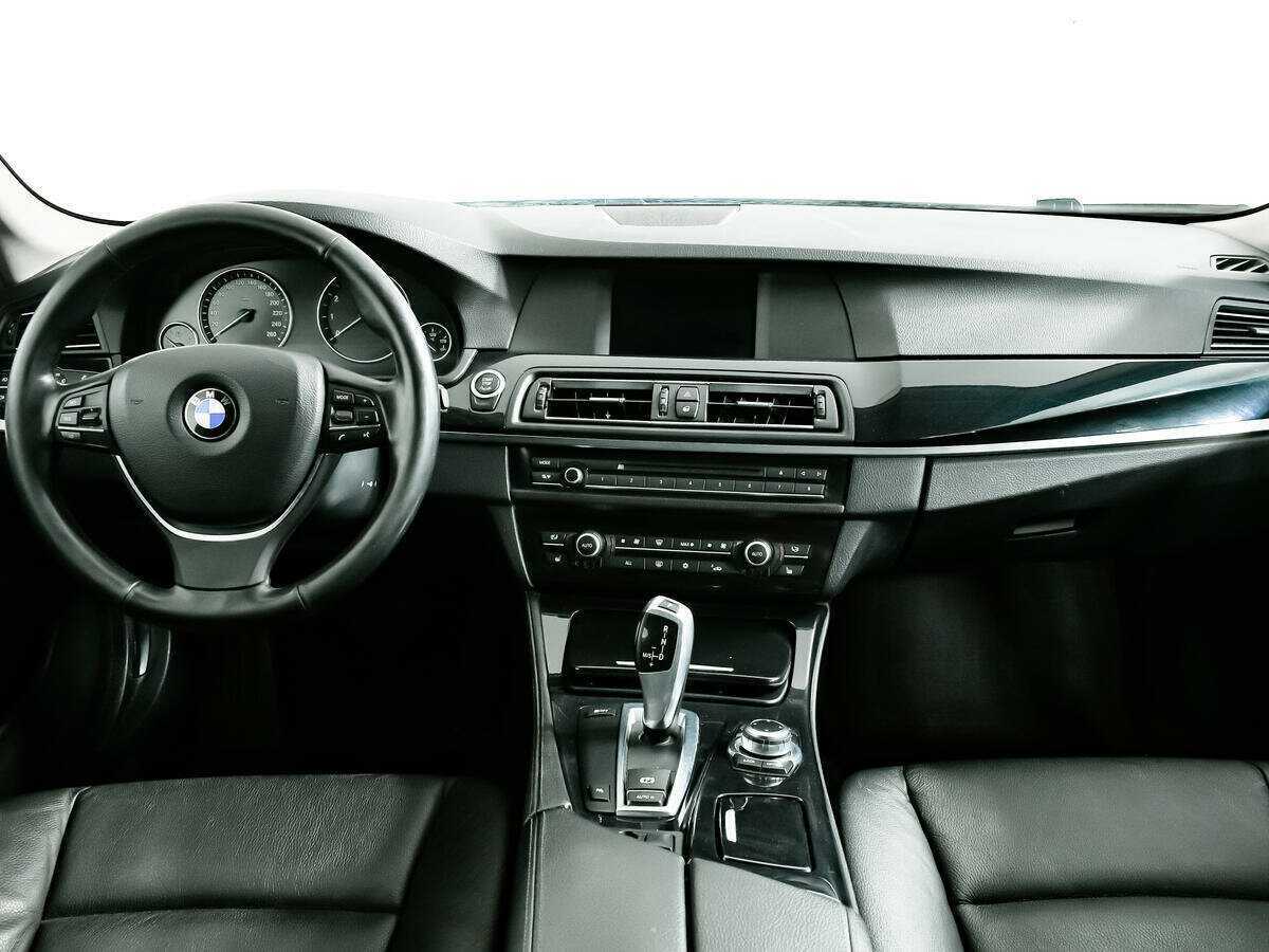 Купить BMW 5 серии 528i, 2010, 123 323 км, фото №11