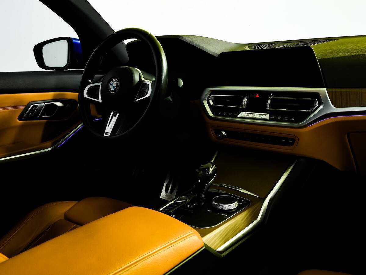 Купить BMW 3 серии 320d xDrive, 2019, 88 123 км, фото №9