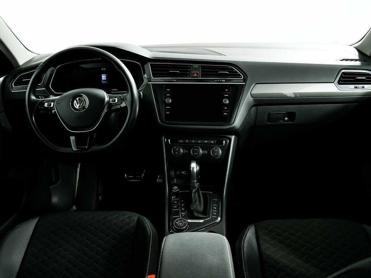 Купить Volkswagen Tiguan, 2018, 127 300 км, фото №11