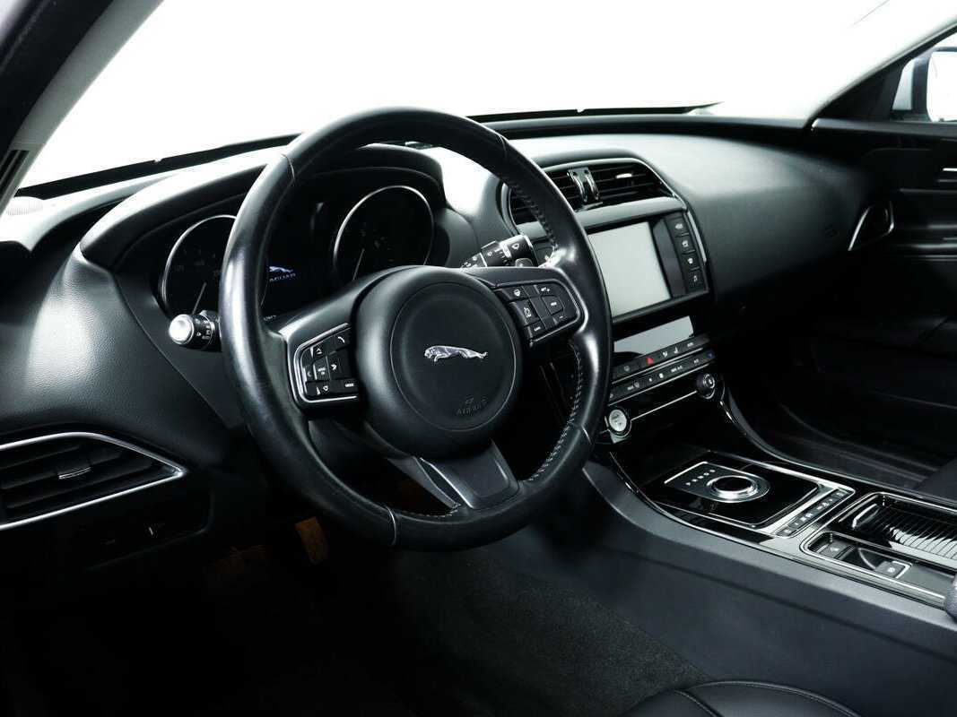 Купить Jaguar XE, 2018, 52 940 км, фото №13