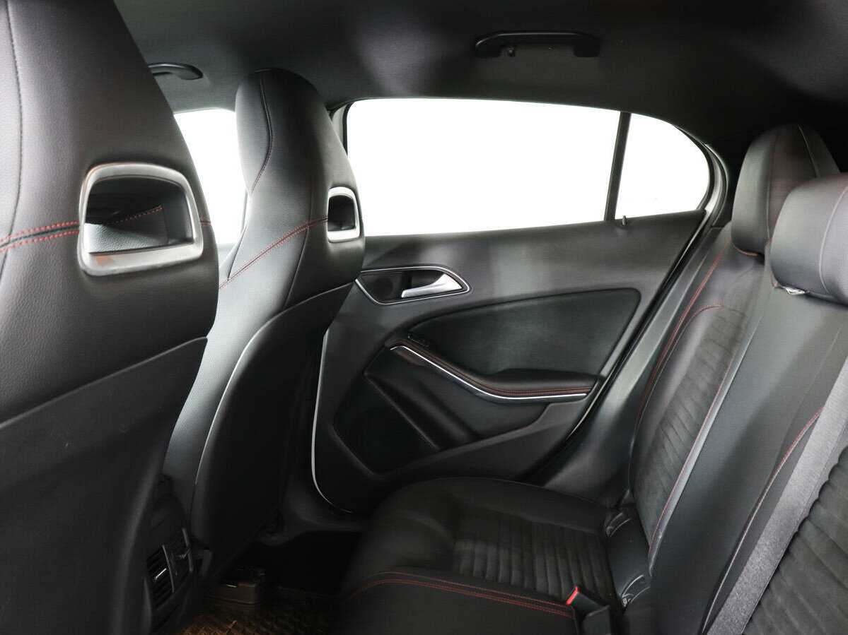 Купить Mercedes-Benz GLA 250, 2017, 104 905 км, фото №13