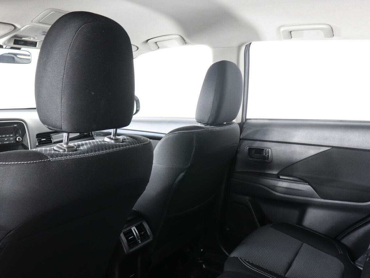 Купить Mitsubishi Outlander, 2020, 29 324 км, фото №12