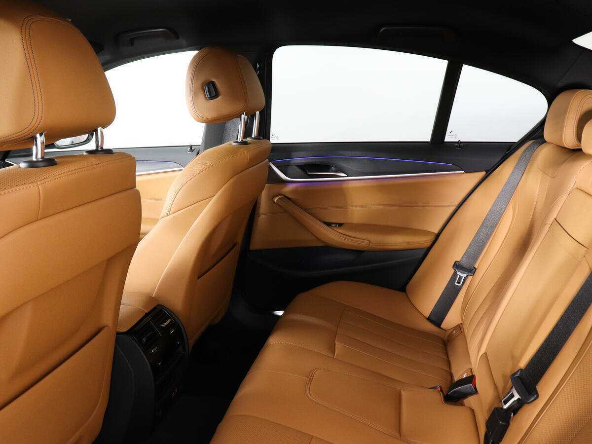 Купить BMW 5 серии 530i xDrive, 2023, 19 662 км, фото №15