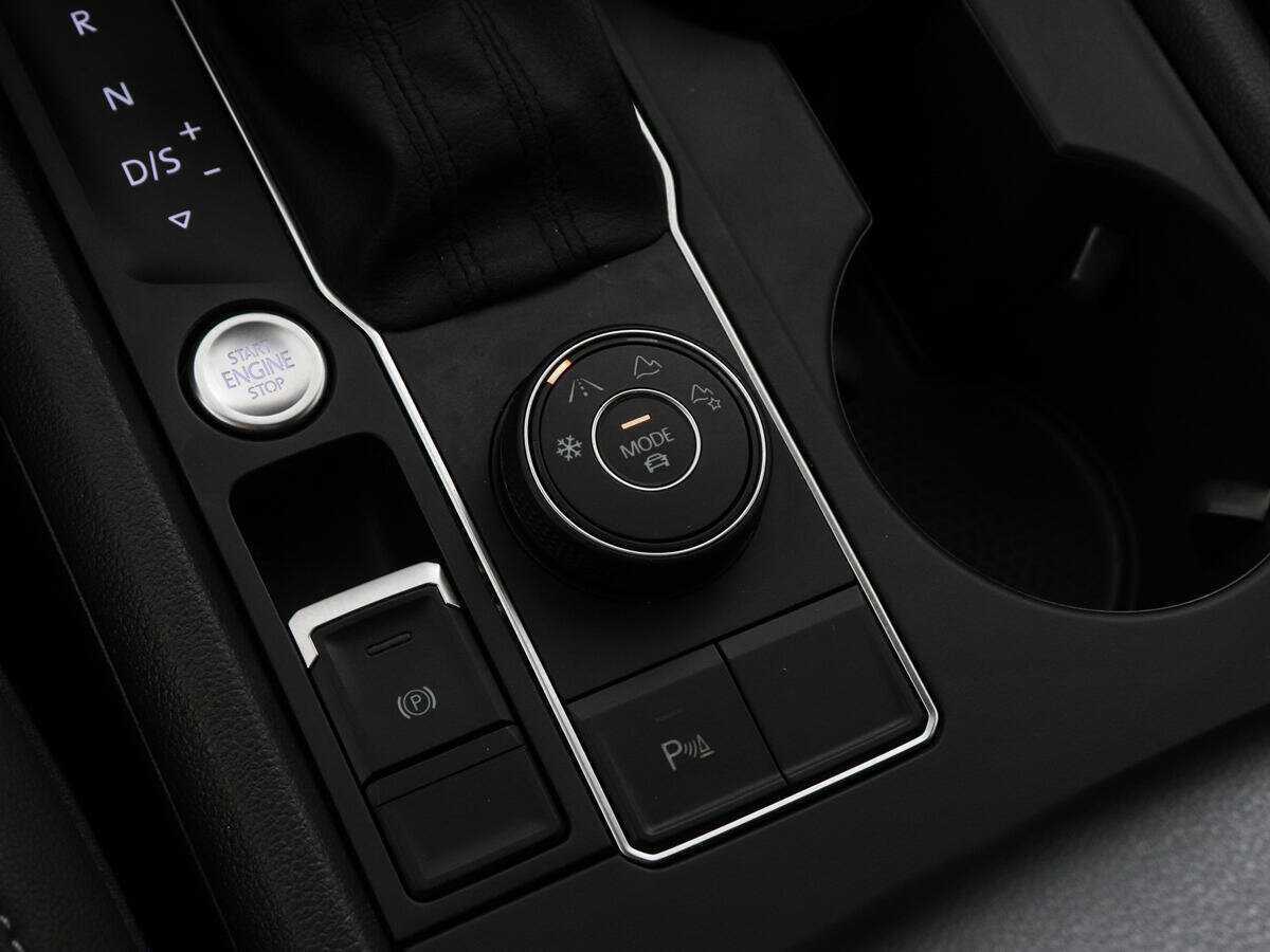 Купить Volkswagen Teramont, 2019, 138 219 км, фото №13