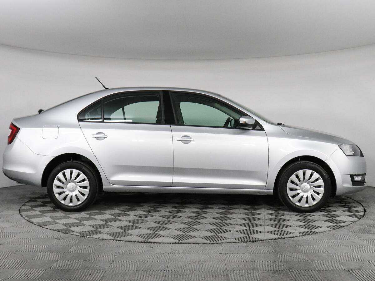 Купить Skoda Rapid, 2018, 78 339 км, фото №4