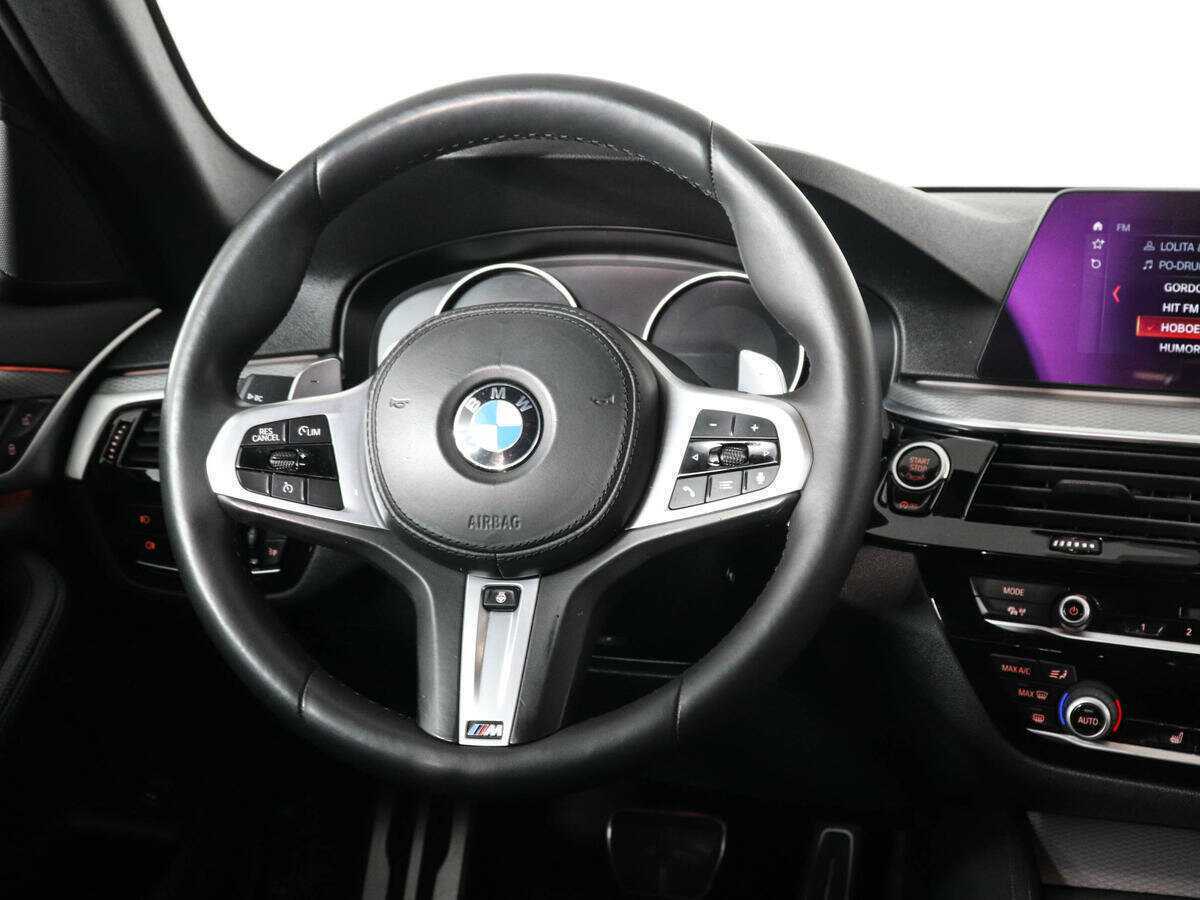 Купить BMW 5 серии 520d xDrive, 2019, 119 559 км, фото №16
