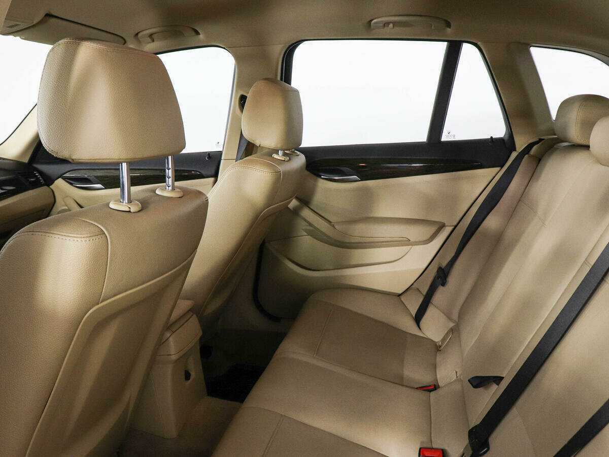 Купить BMW X1 25i, 2010, 104 946 км, фото №13