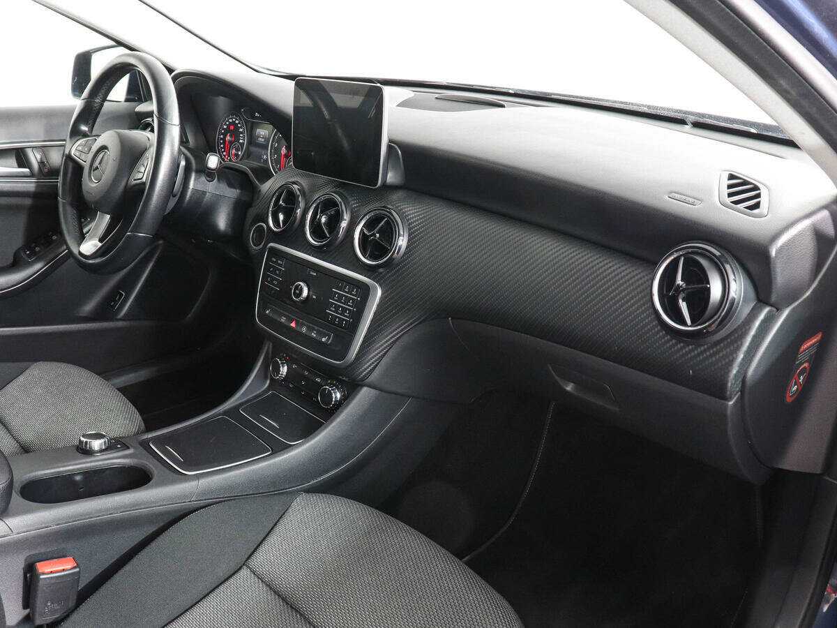 Купить Mercedes-Benz GLA 200, 2019, 125 146 км, фото №10