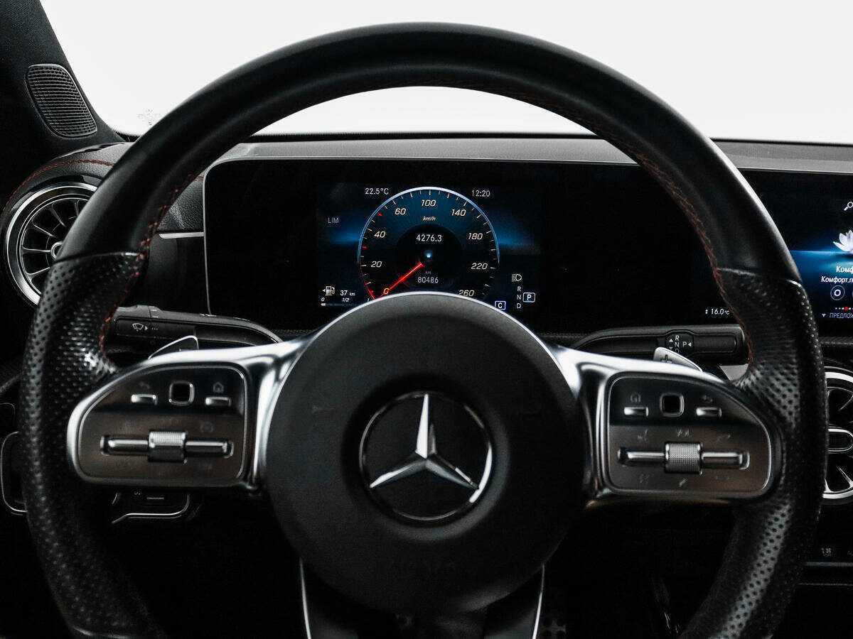 Купить Mercedes-Benz CLA 200, 2019, 80 484 км, фото №18