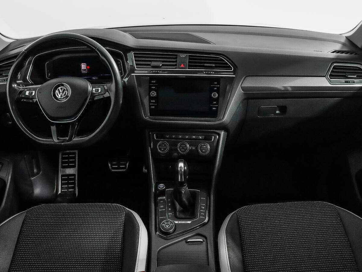 Купить Volkswagen Tiguan, 2019, 118 592 км, фото №14