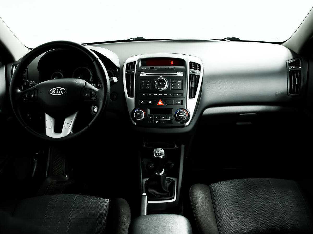 Купить Kia Ceed, 2010, 123 493 км, фото №11